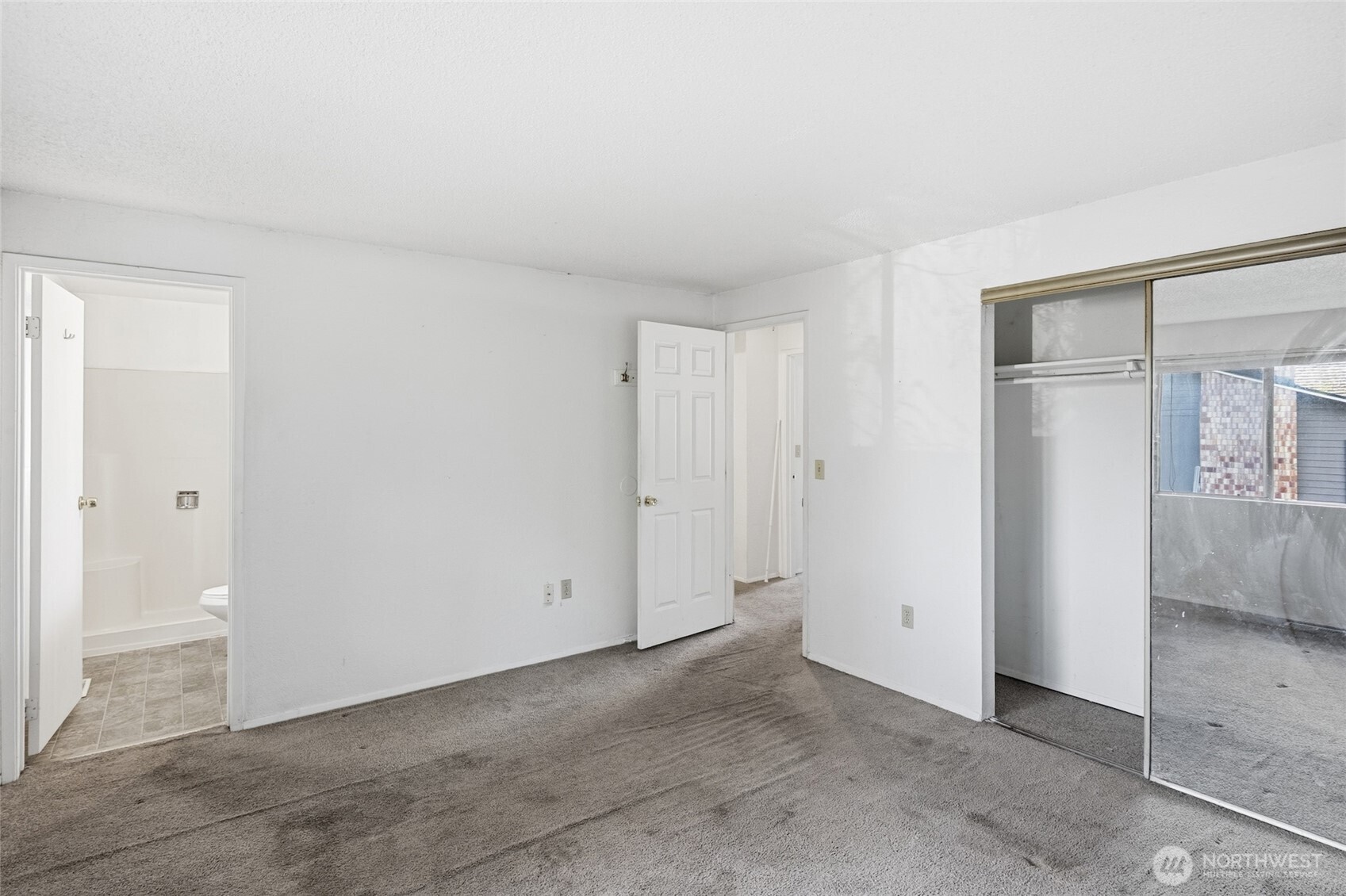 3713 SW 338th Place
