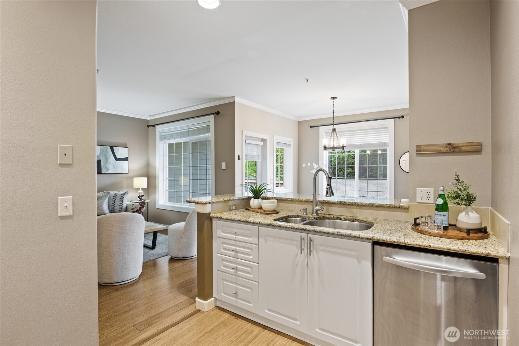 18505 SE Newport Way Unit: D118