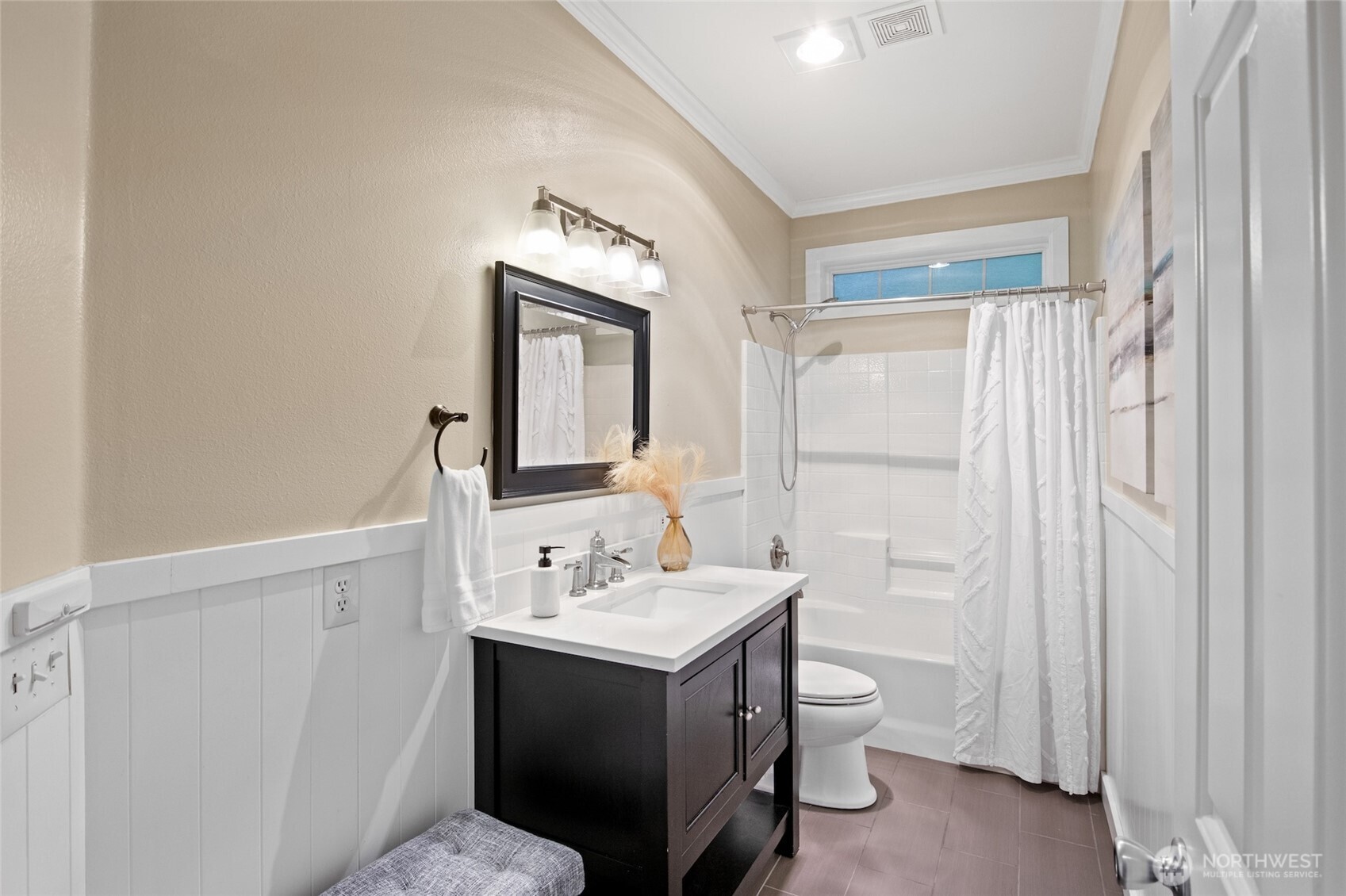 18505 SE Newport Way Unit: D118
