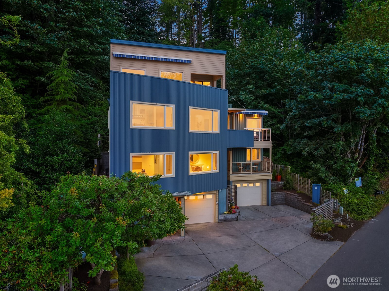 4089 Rockaway Beach Road NE