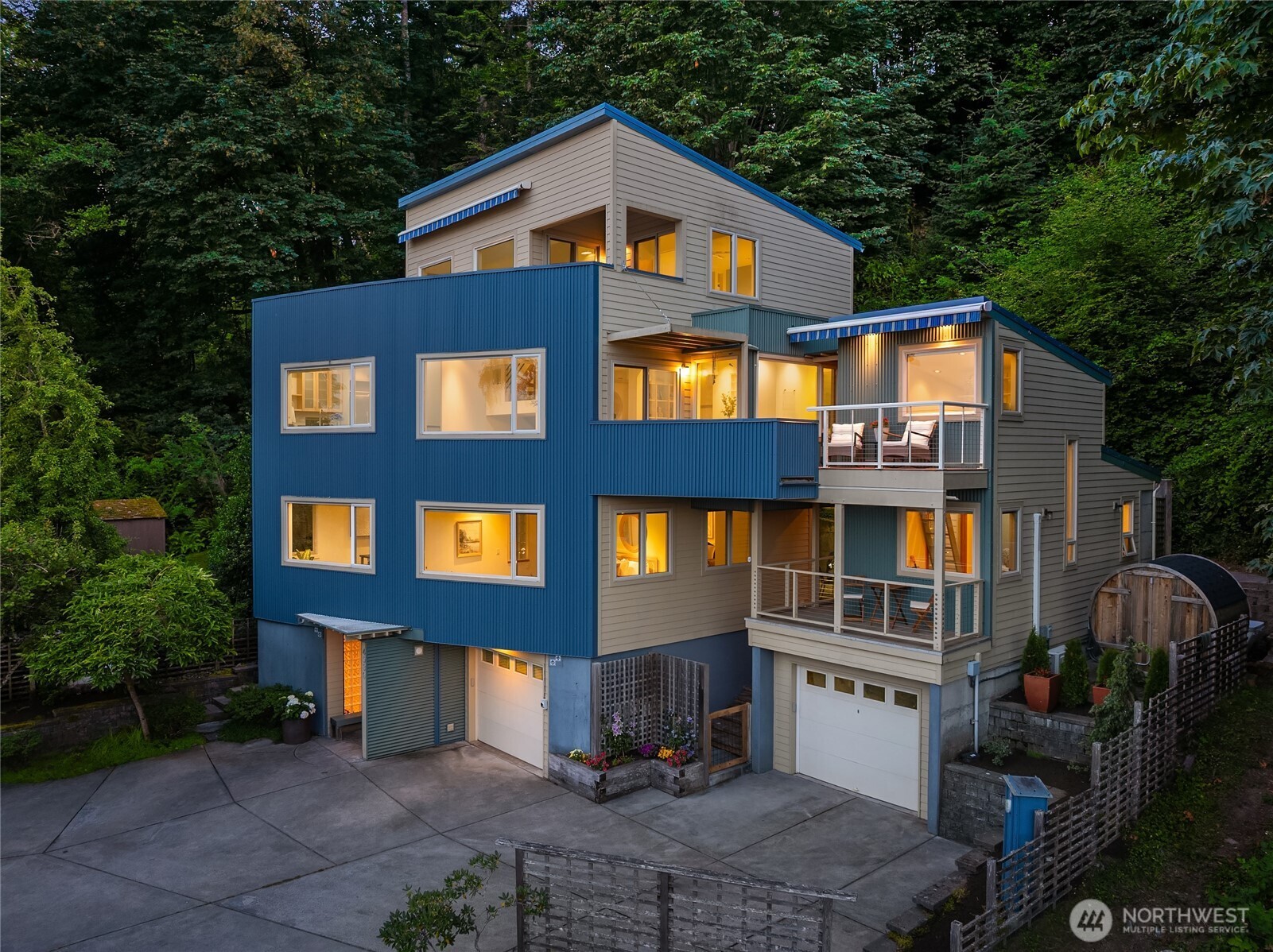 4089 Rockaway Beach Road NE