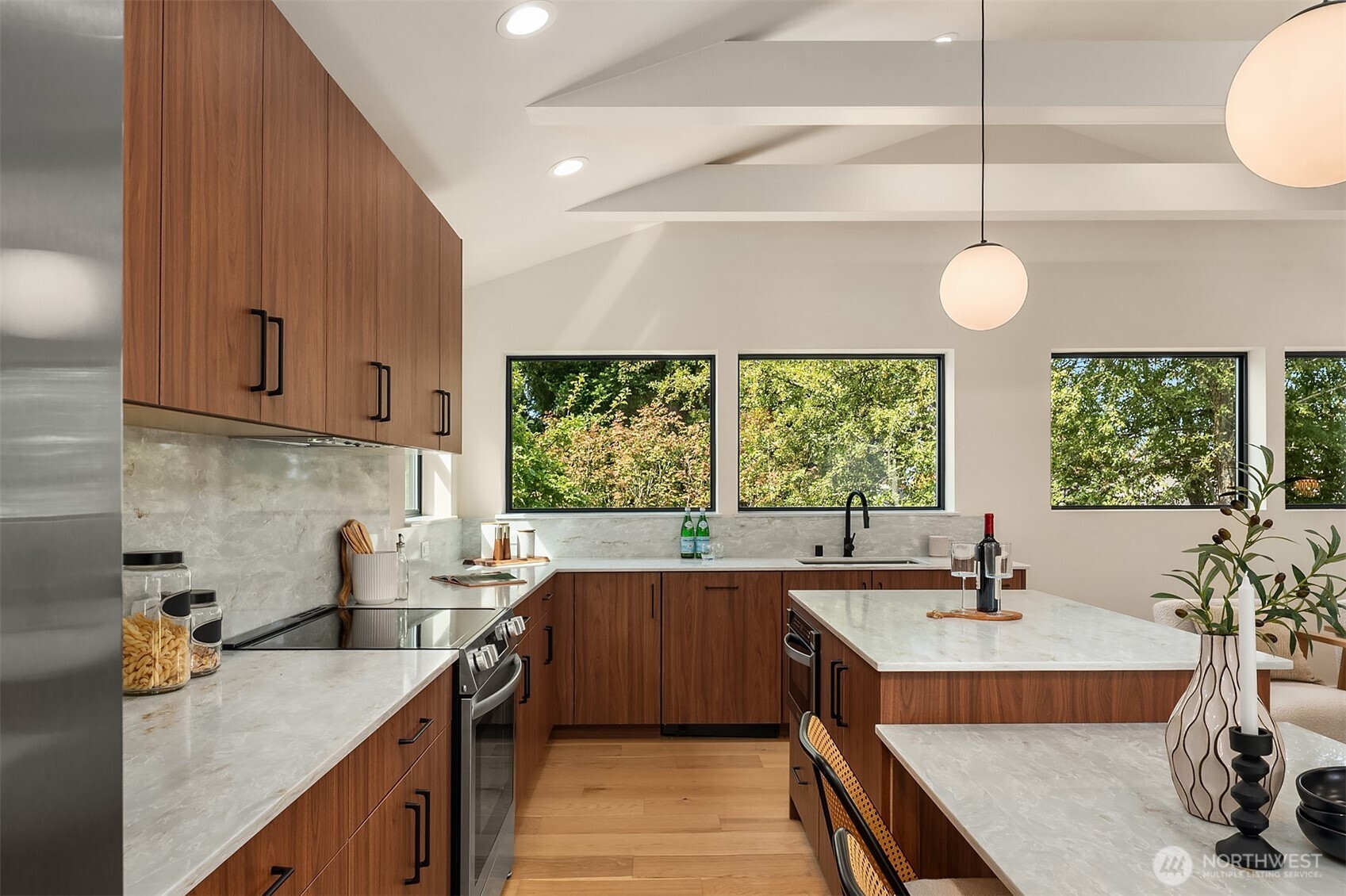 3513 SW Austin Street