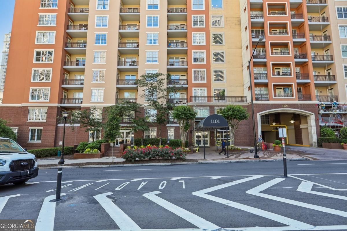 1101 Juniper Street NE # 104