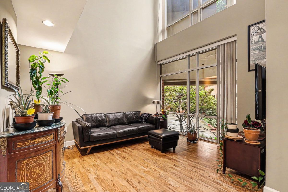 2626 Peachtree Road NW # 205