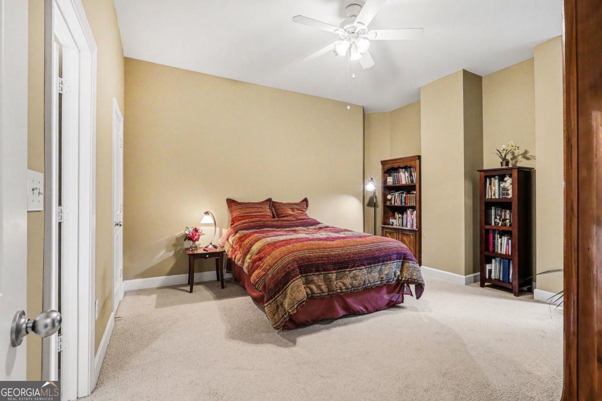 2626 Peachtree Road NW # 205