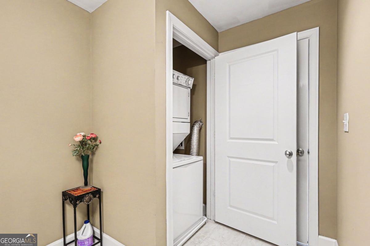 2626 Peachtree Road NW # 205