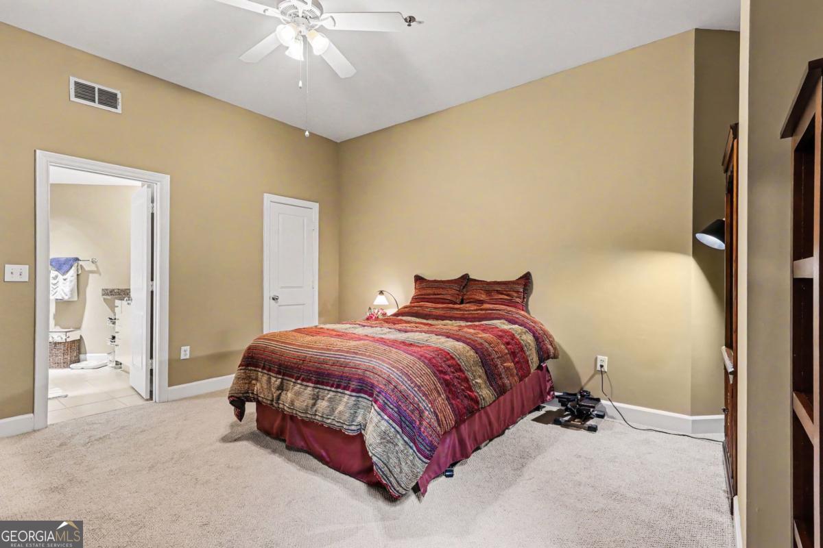 2626 Peachtree Road NW # 205