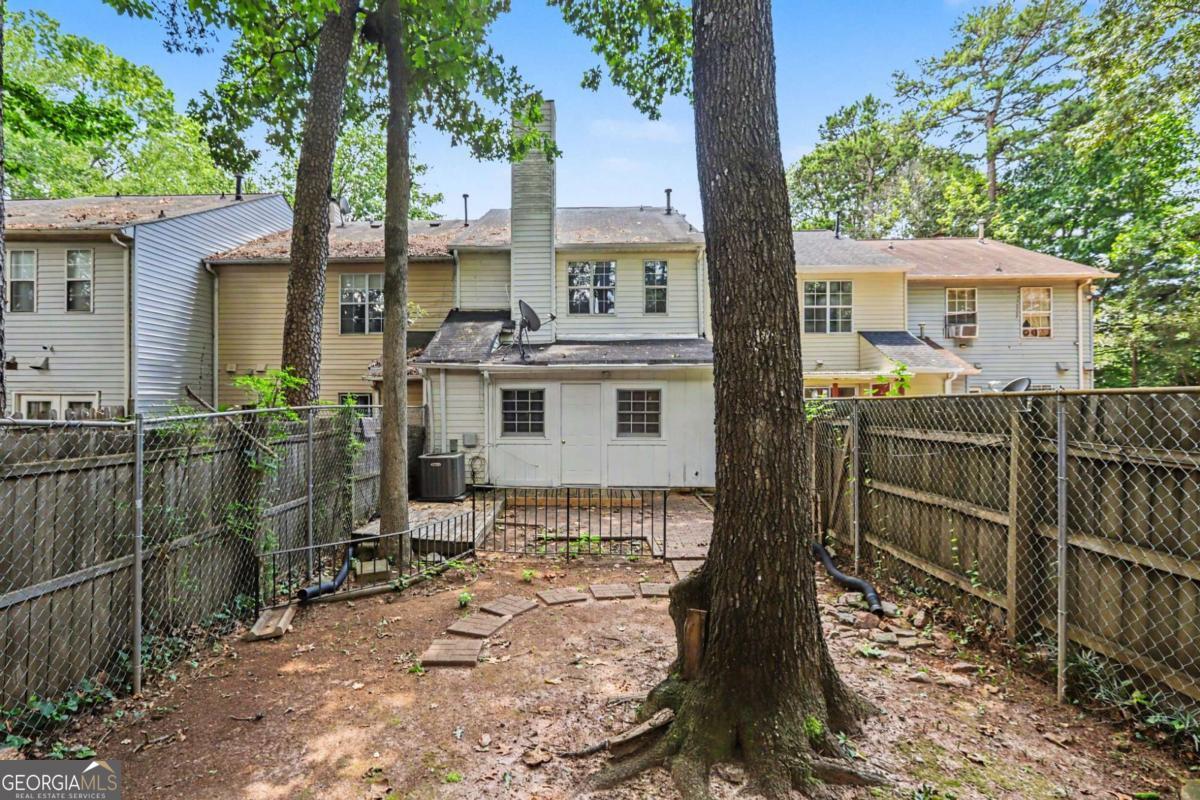 5582 Stonington Trac Parkway