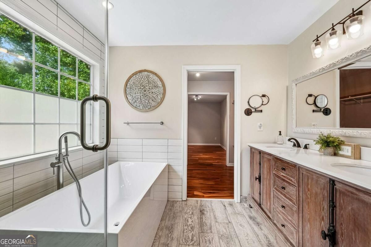 4010 Embassy Way