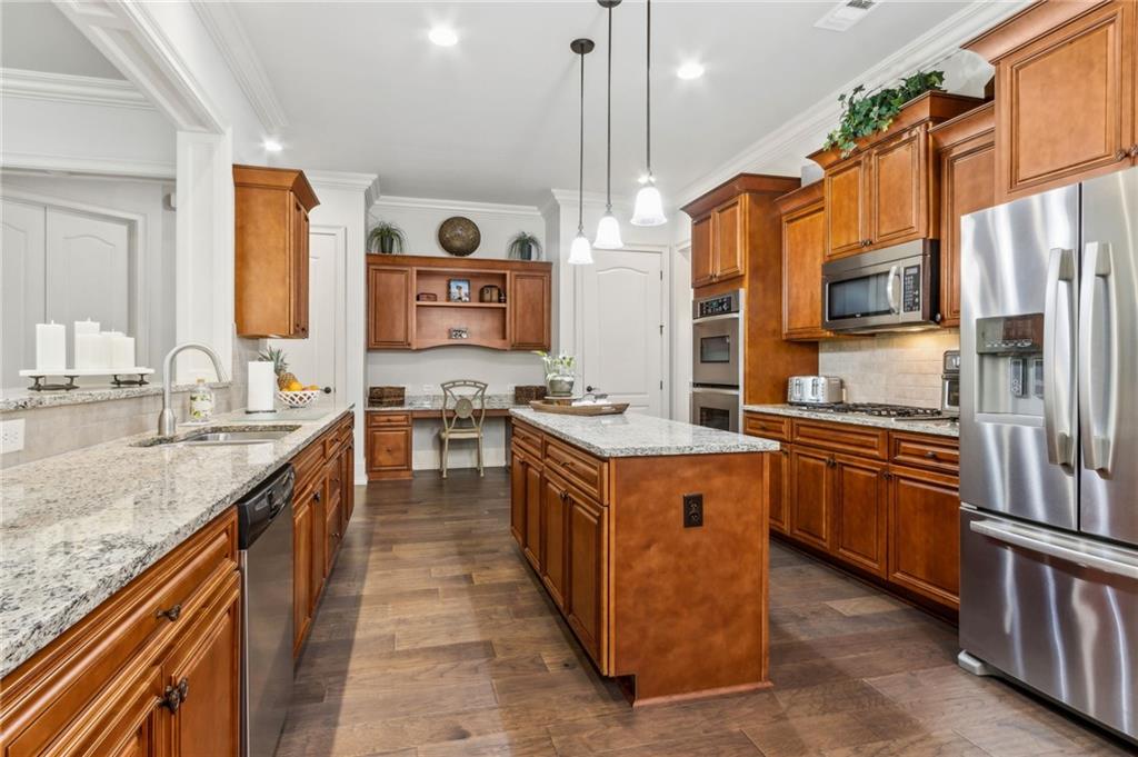 1227 Magnolia Path Way