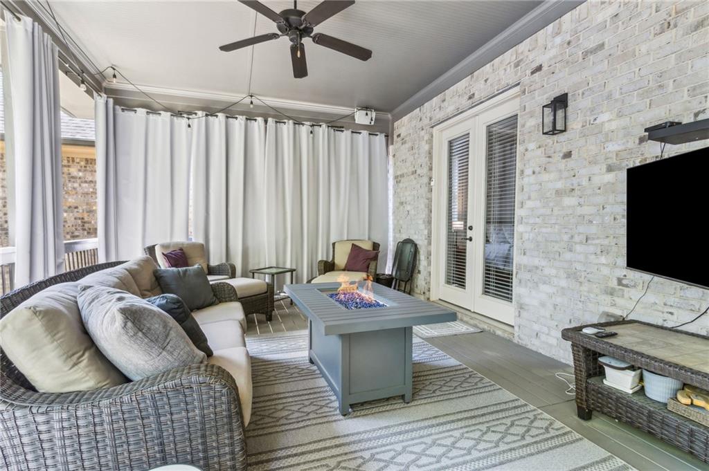 1227 Magnolia Path Way