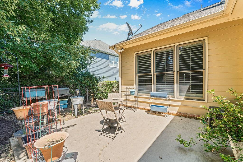 7731 Sleepy Lagoon Way