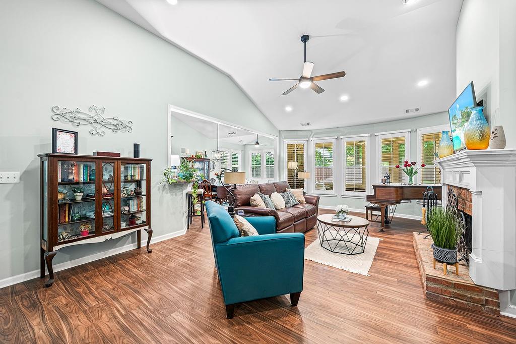 7731 Sleepy Lagoon Way