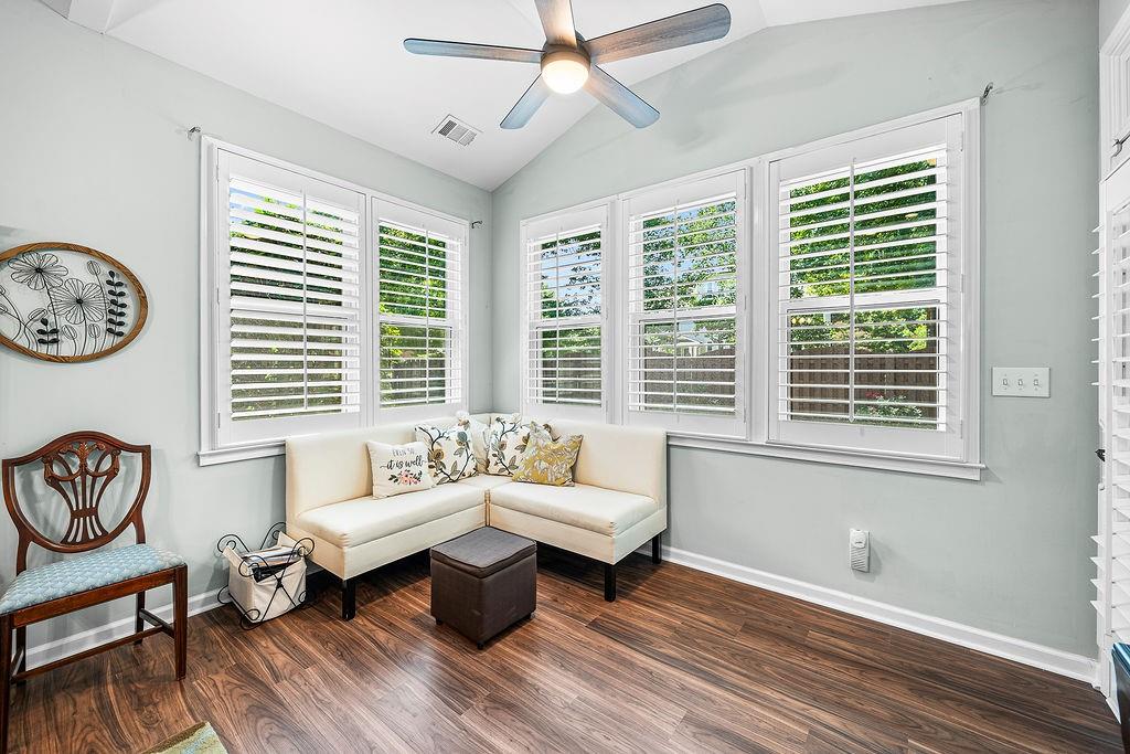 7731 Sleepy Lagoon Way