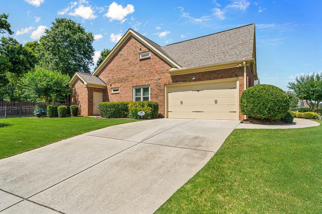 7731 Sleepy Lagoon Way