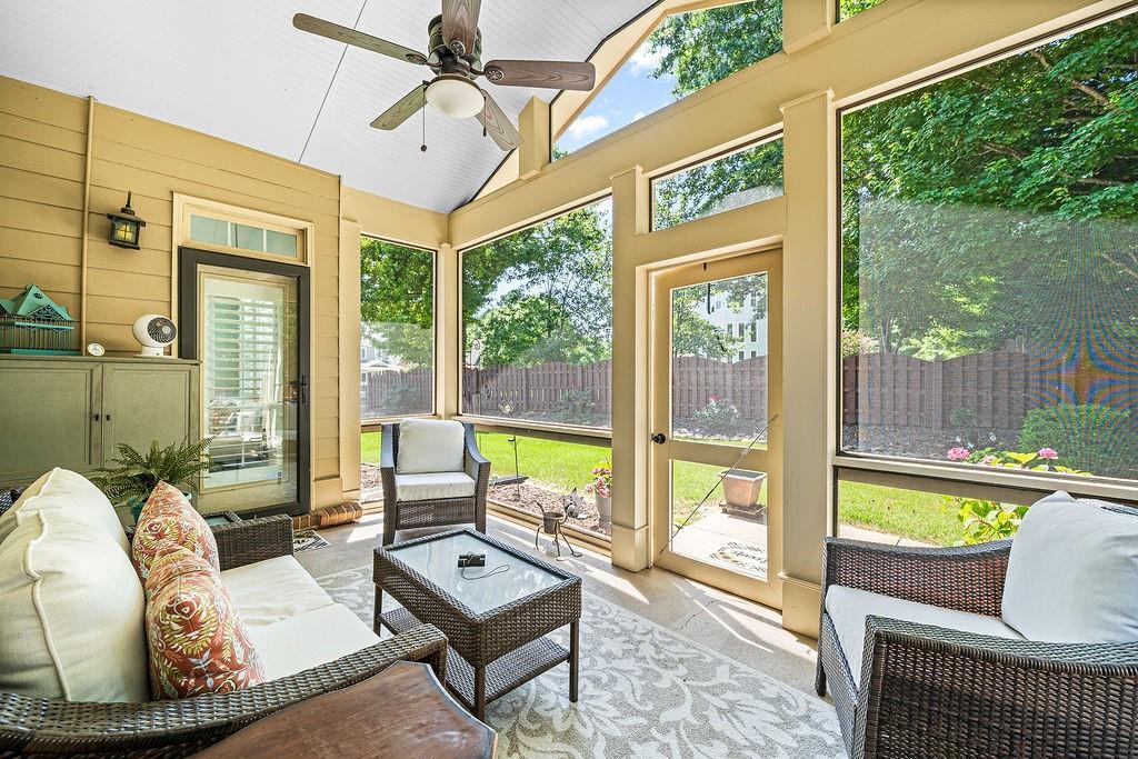 7731 Sleepy Lagoon Way