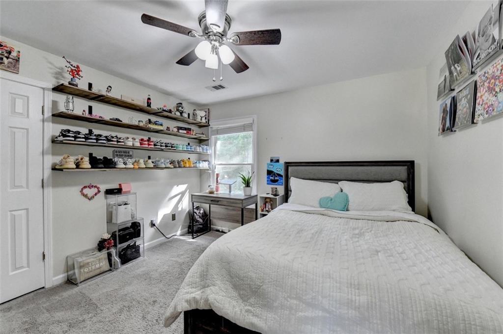2486 Hampton Park Drive