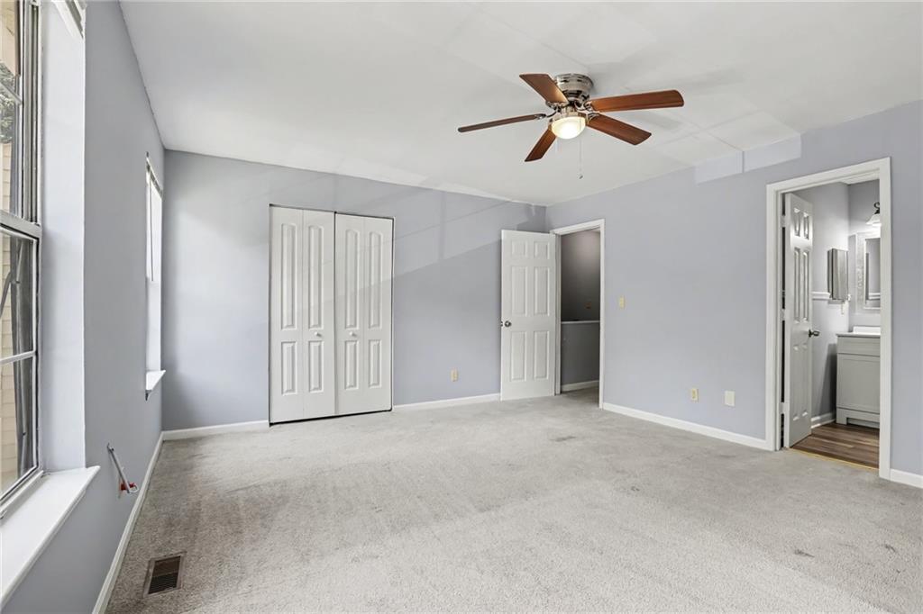 5582 Stonington Trace Parkway