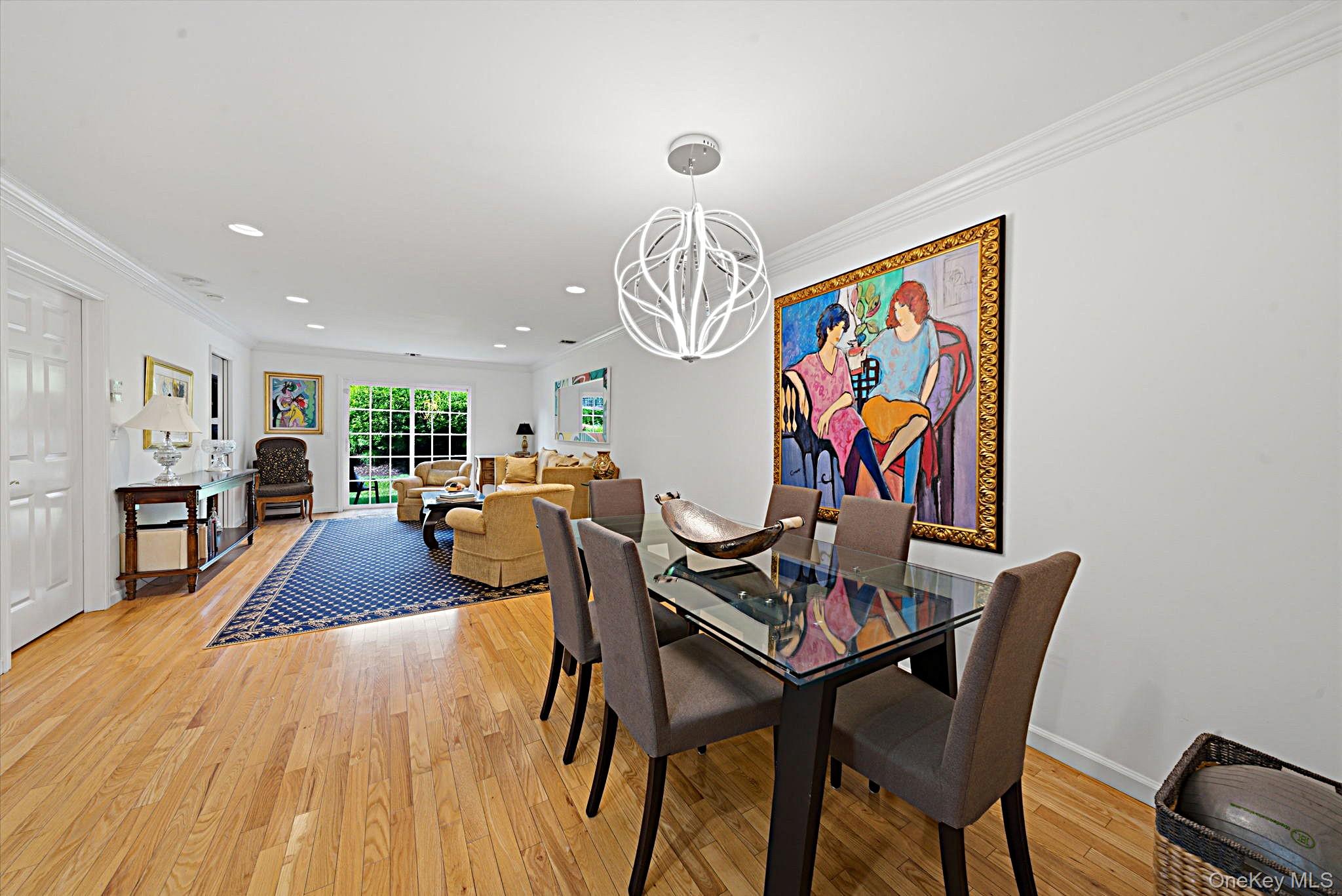 1053 Savoy Drive