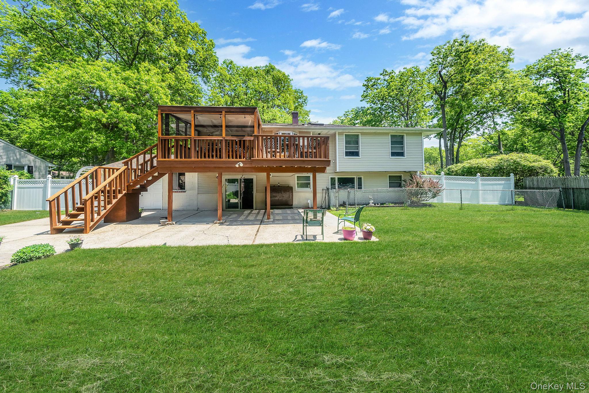 118 Ledgewood Drive