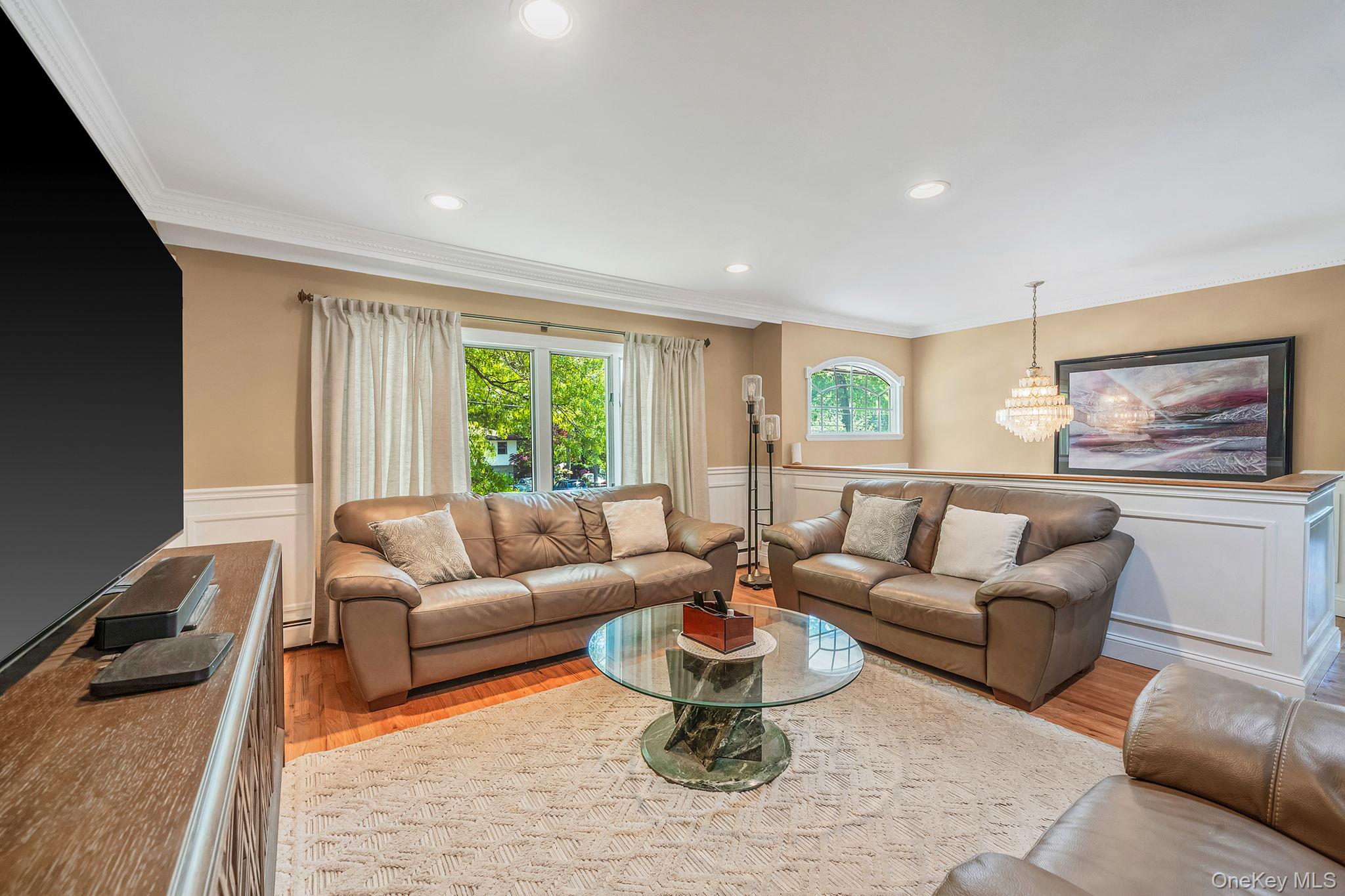 118 Ledgewood Drive