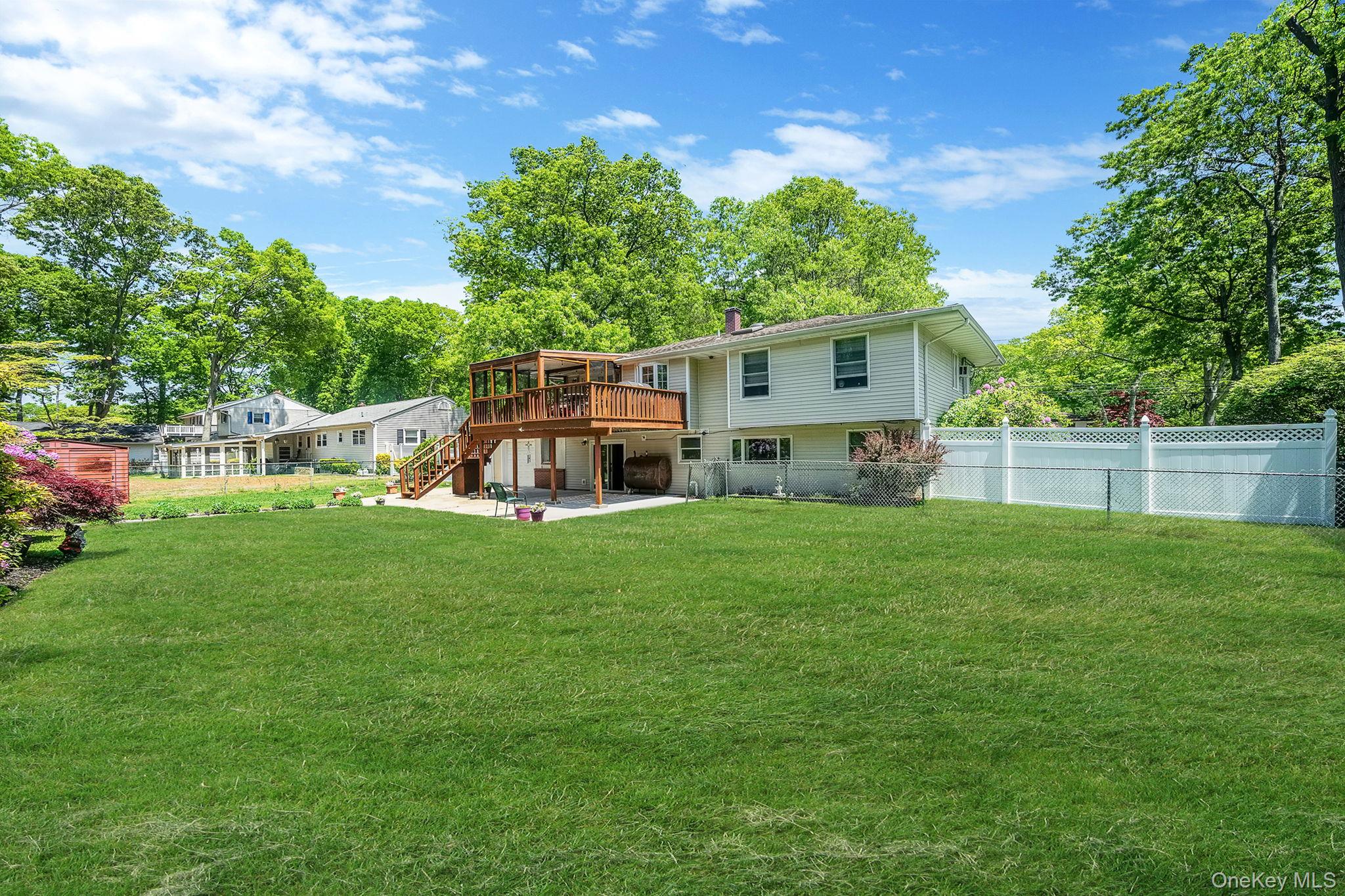 118 Ledgewood Drive