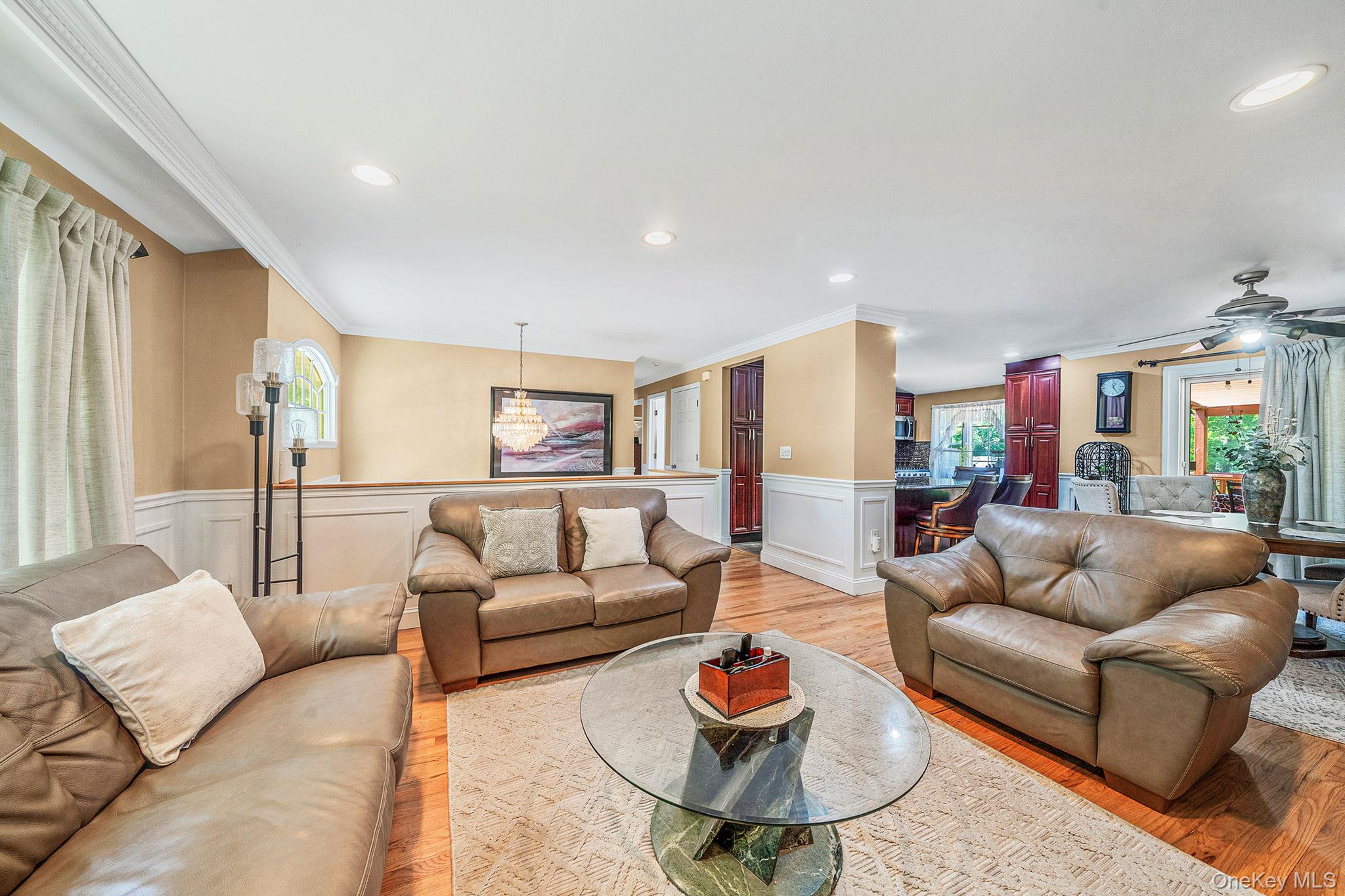 118 Ledgewood Drive