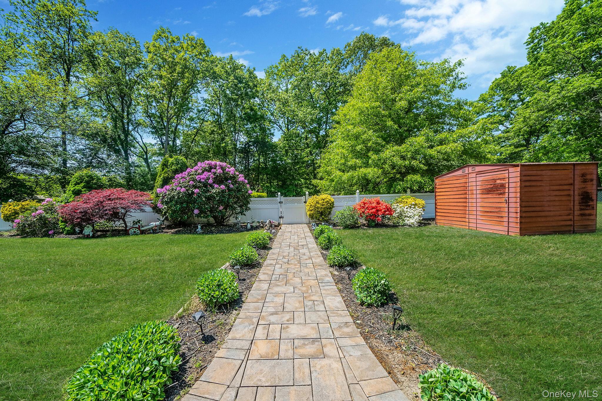 118 Ledgewood Drive