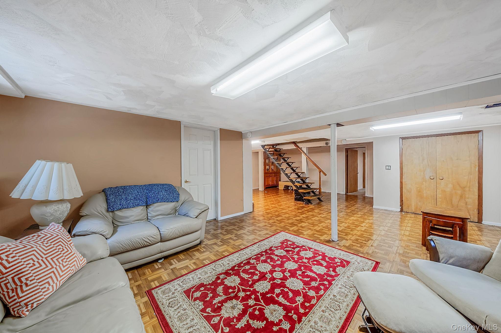 7 Carrie Court