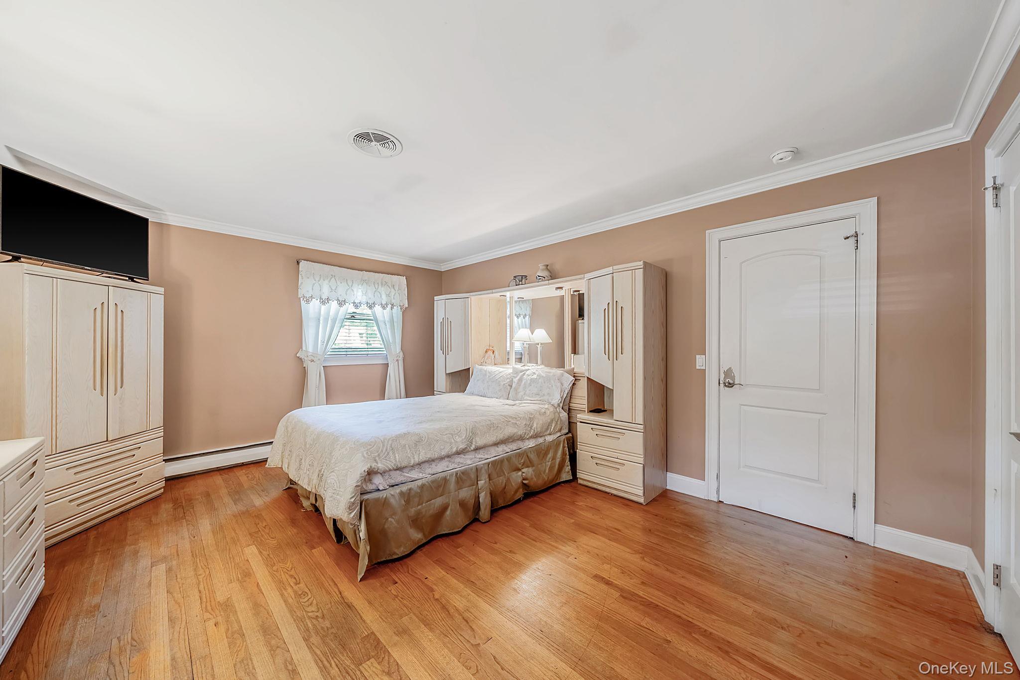 7 Carrie Court
