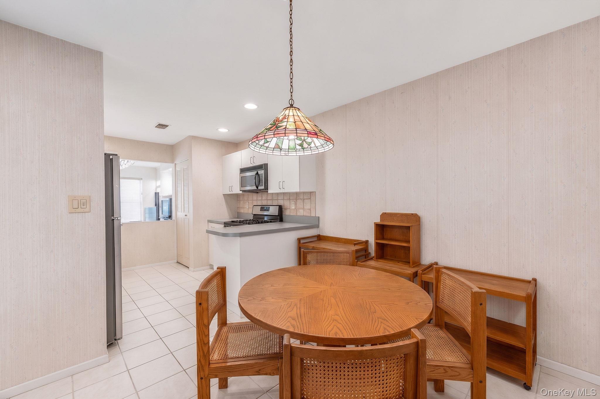 45 Madder Lake Circle