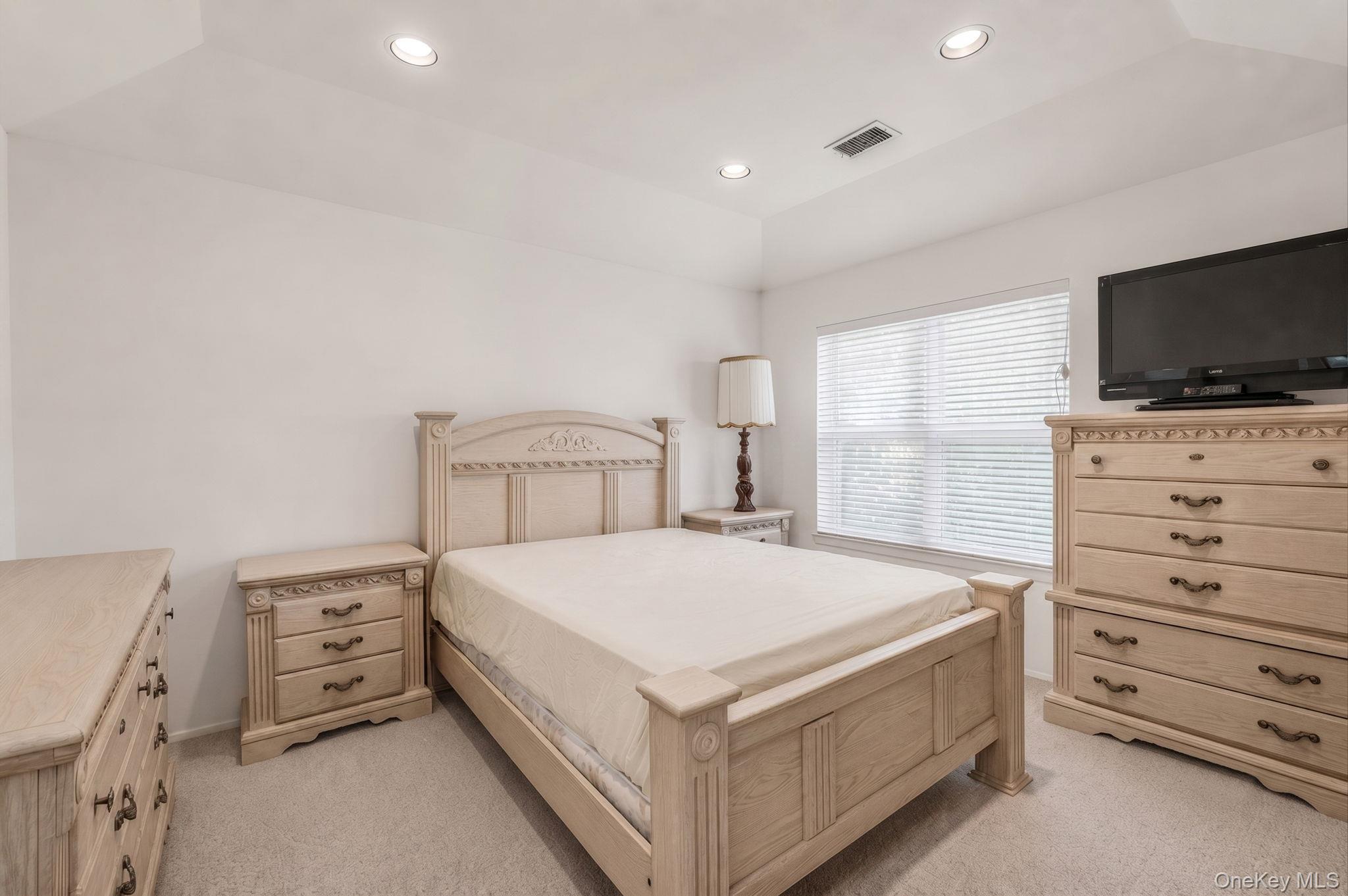 45 Madder Lake Circle