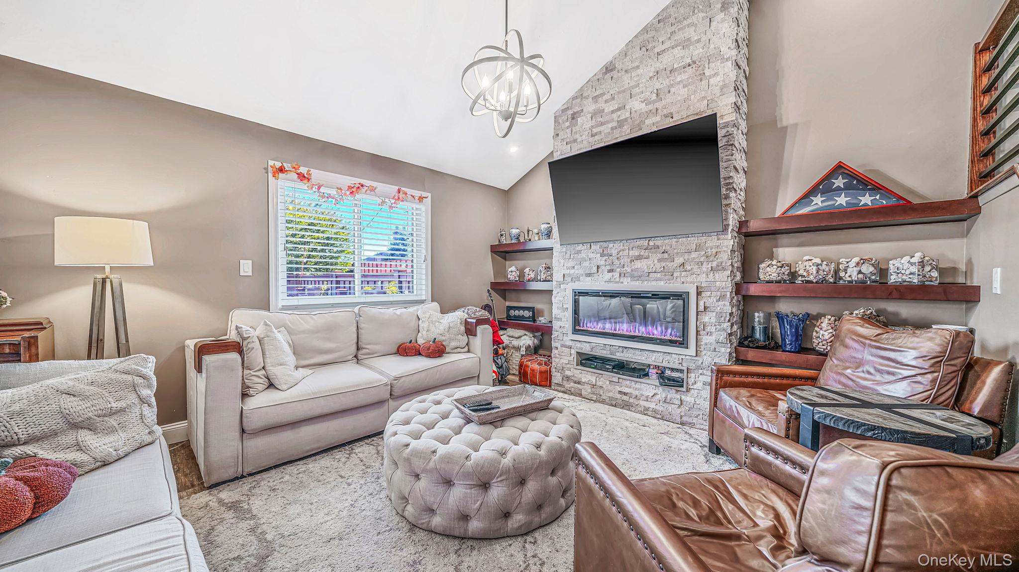 123 Scarlett Drive