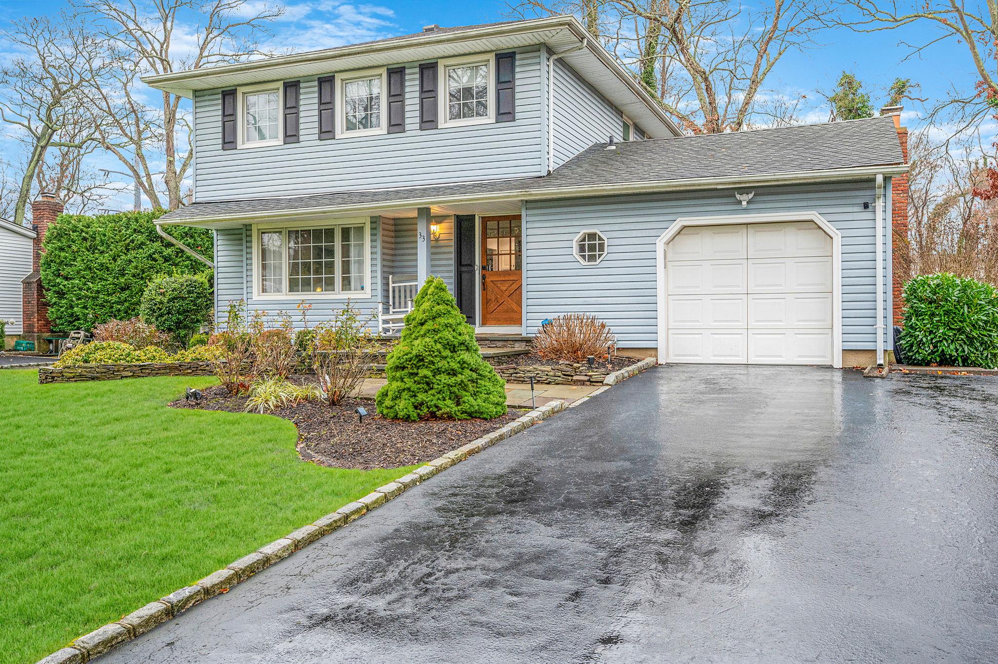 33 Falcon Drive