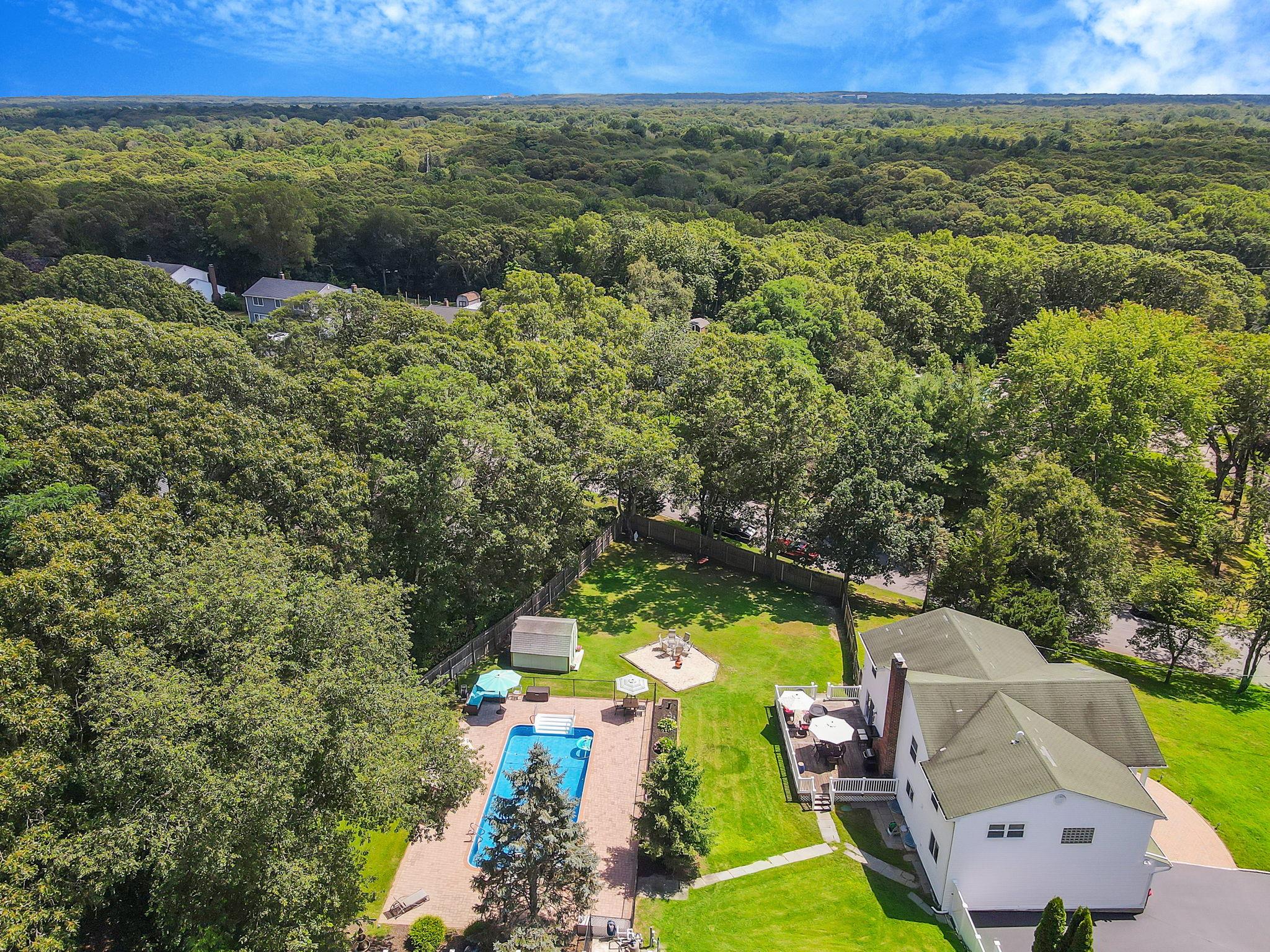 11 Dillmont Drive
