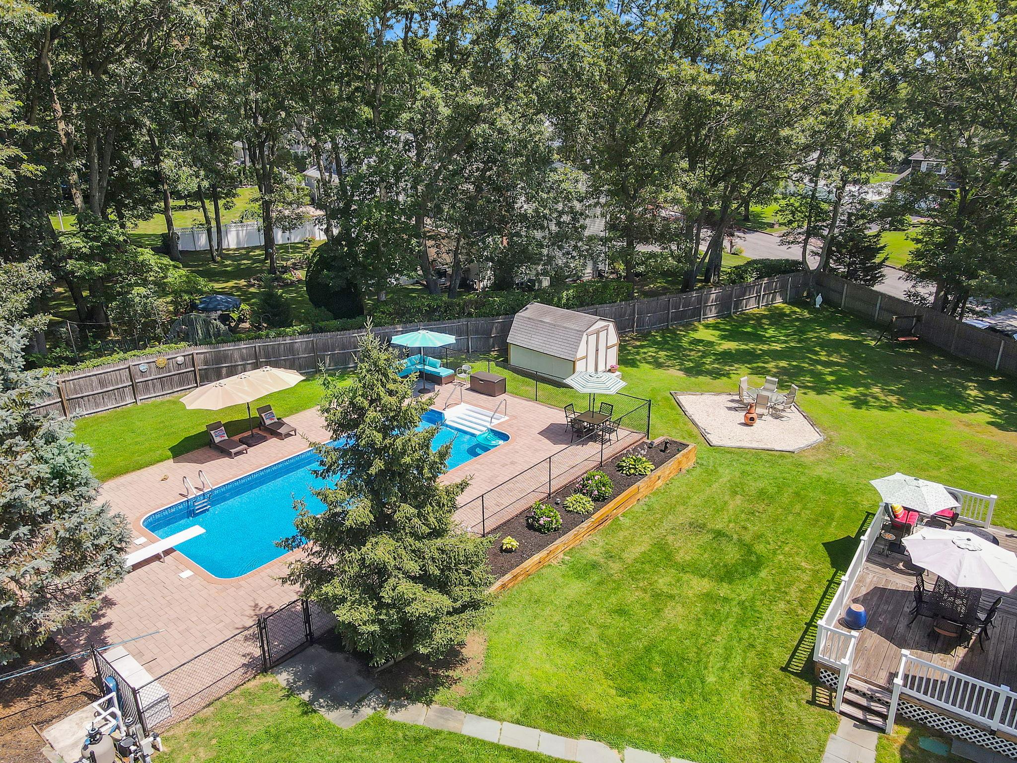 11 Dillmont Drive
