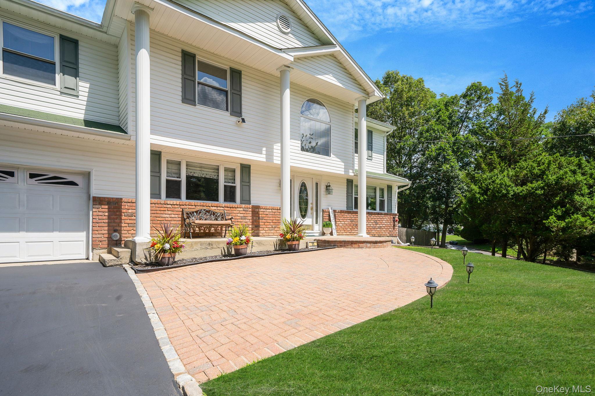 11 Dillmont Drive