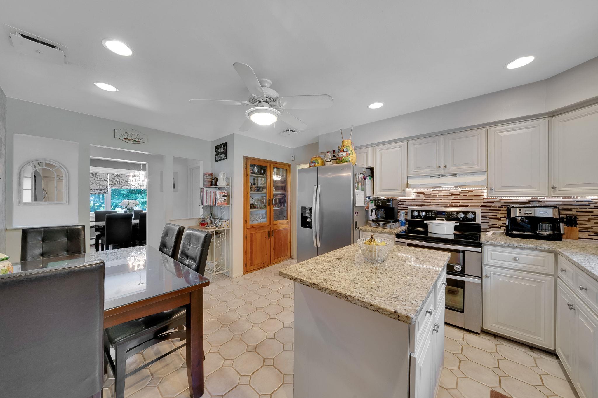 11 Dillmont Drive