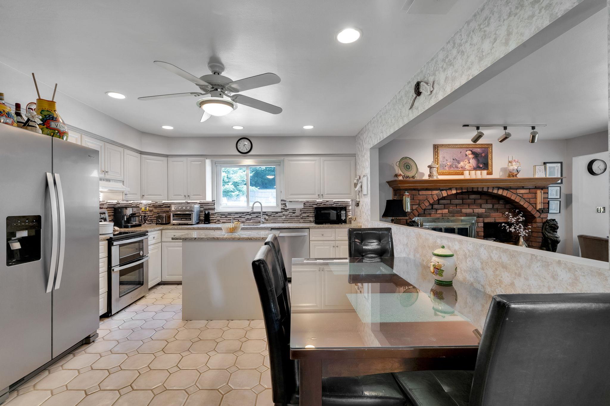 11 Dillmont Drive