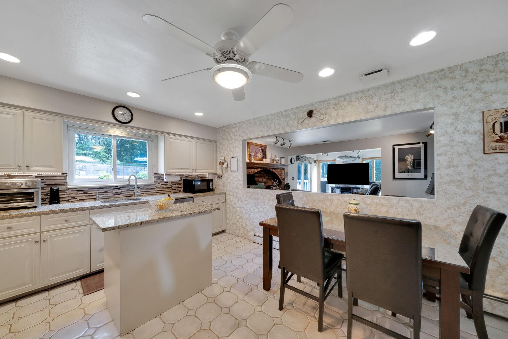 11 Dillmont Drive