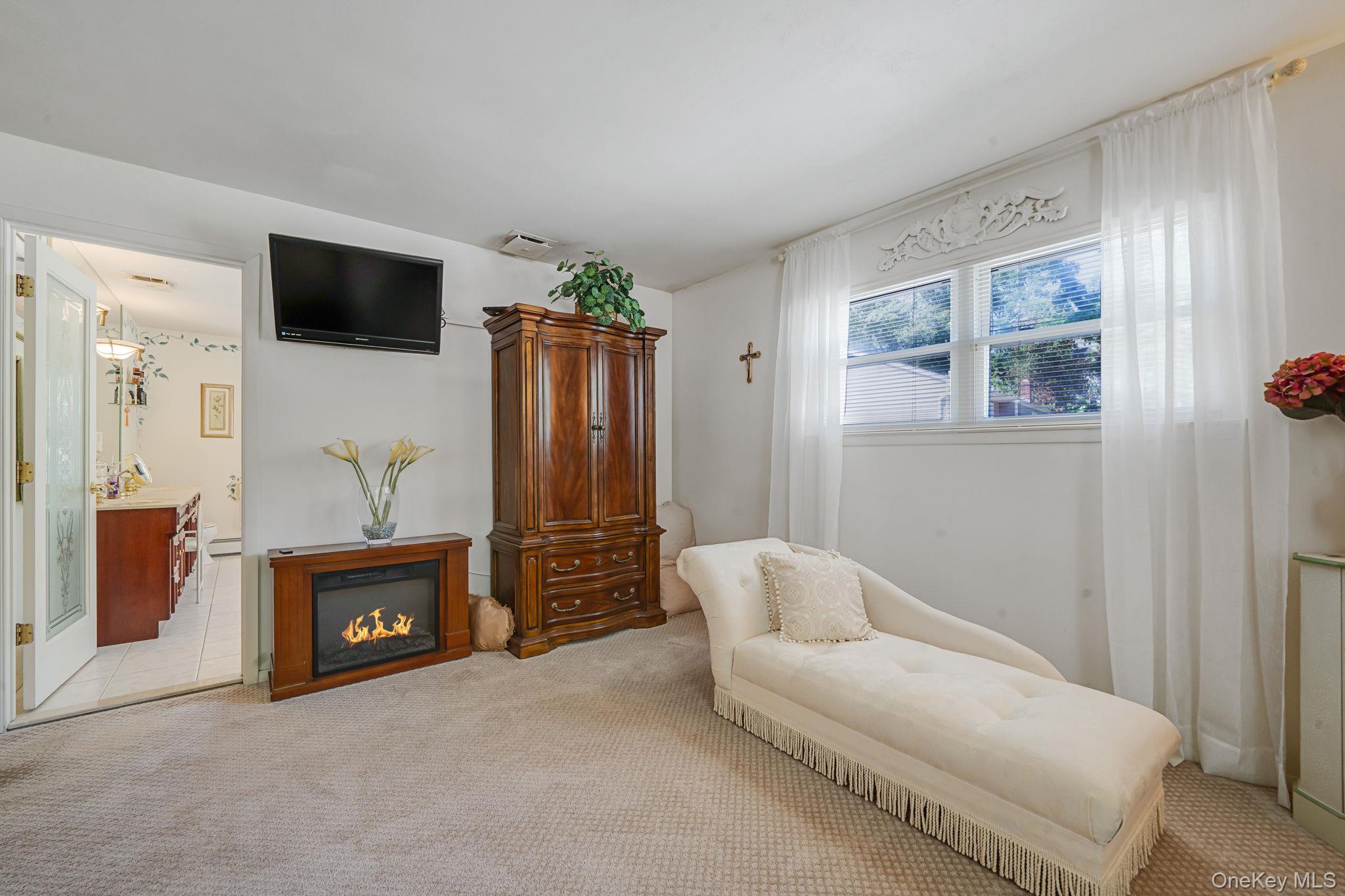 11 Dillmont Drive