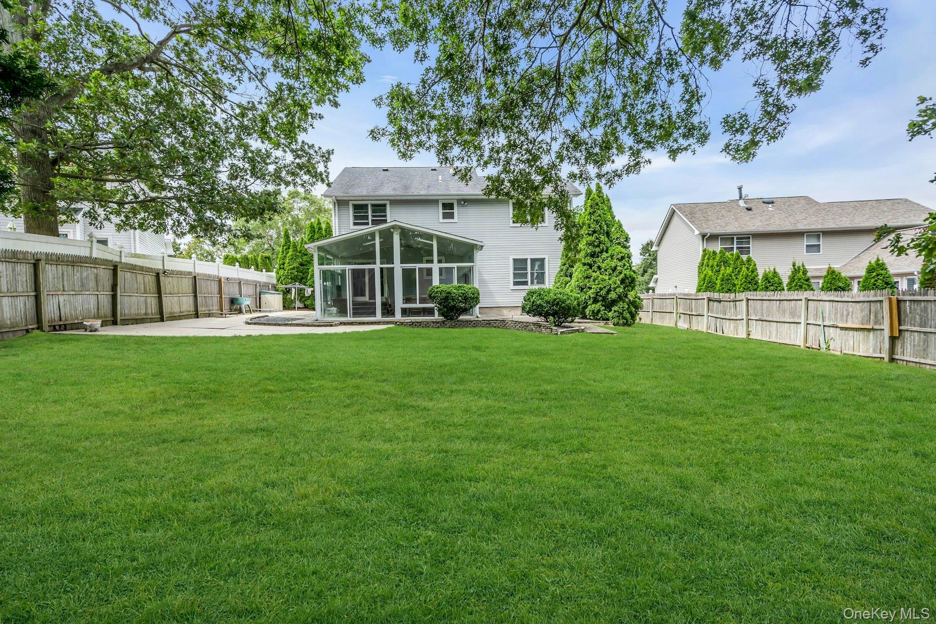 7 Silver Pond Circle