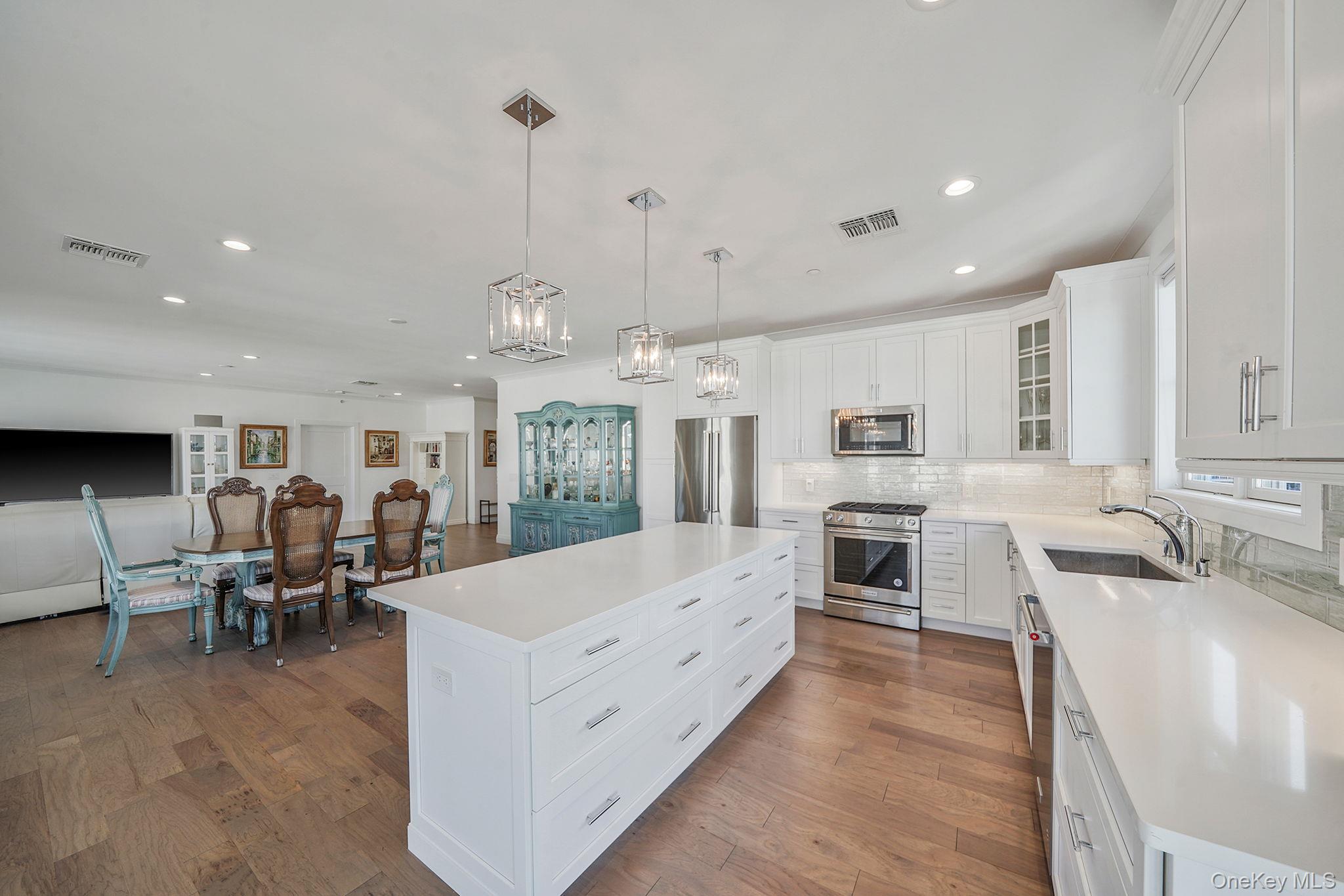 29304 Spruce Pond Circle