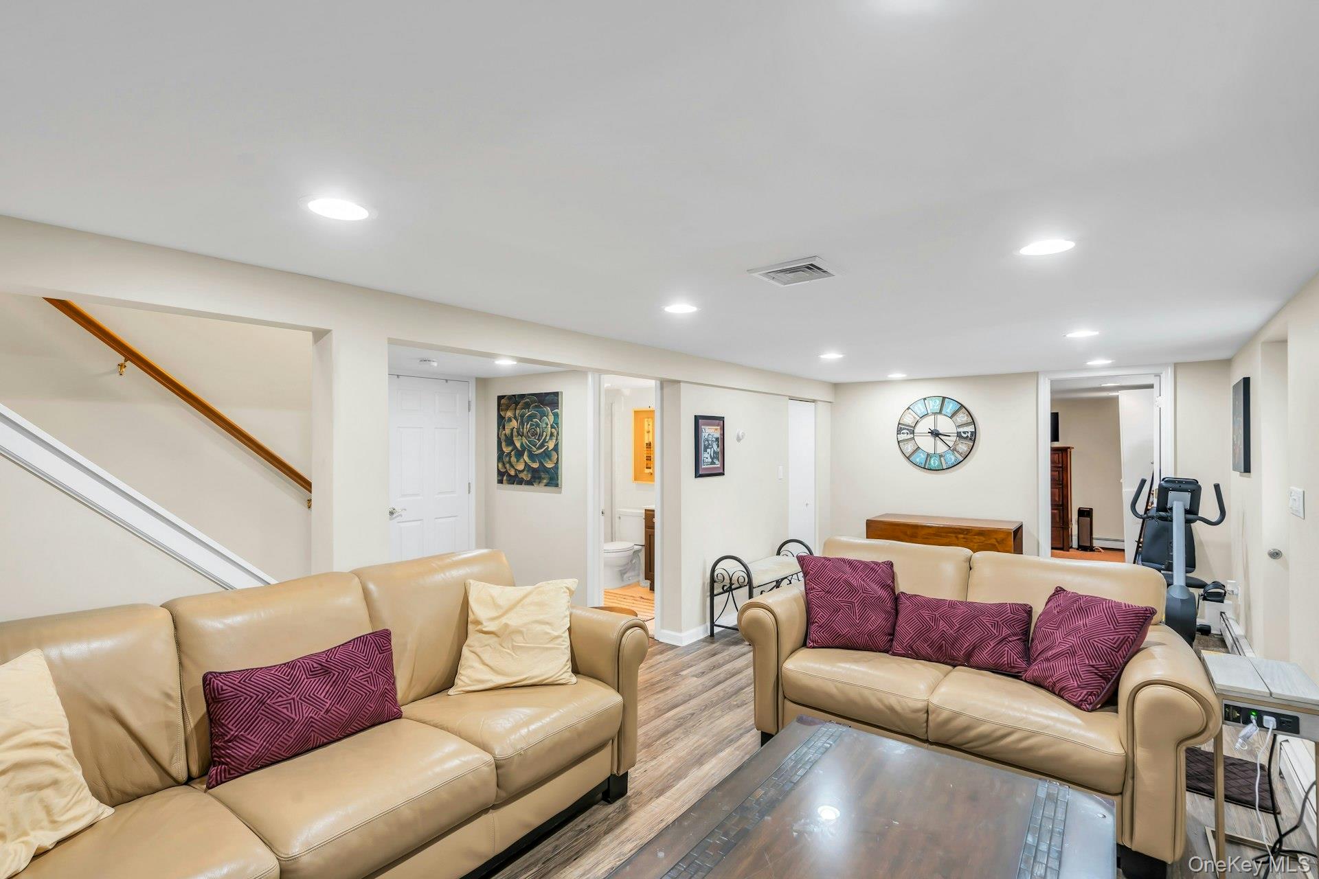17 Wren Drive