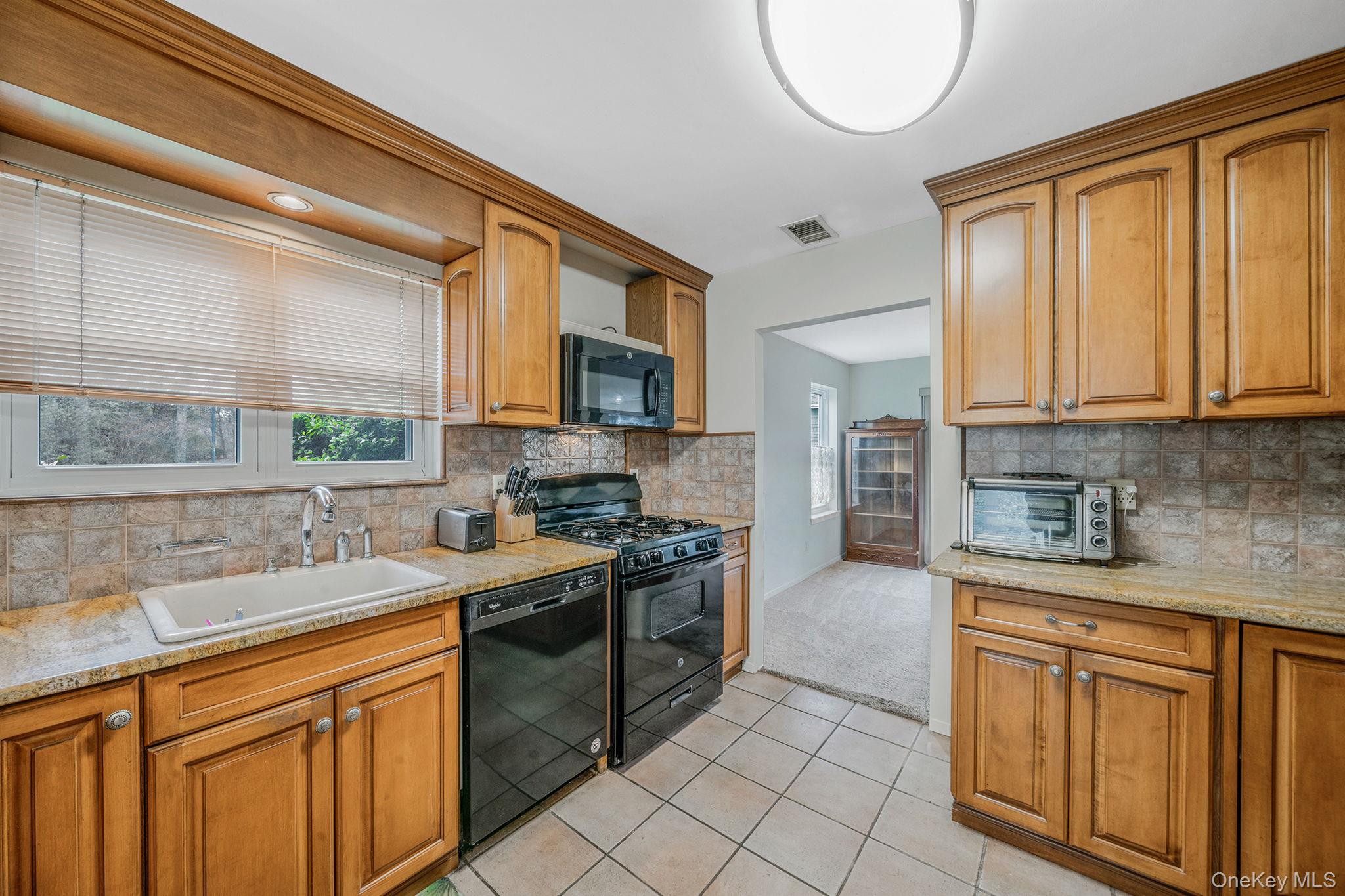 47 Madder Lake Circle