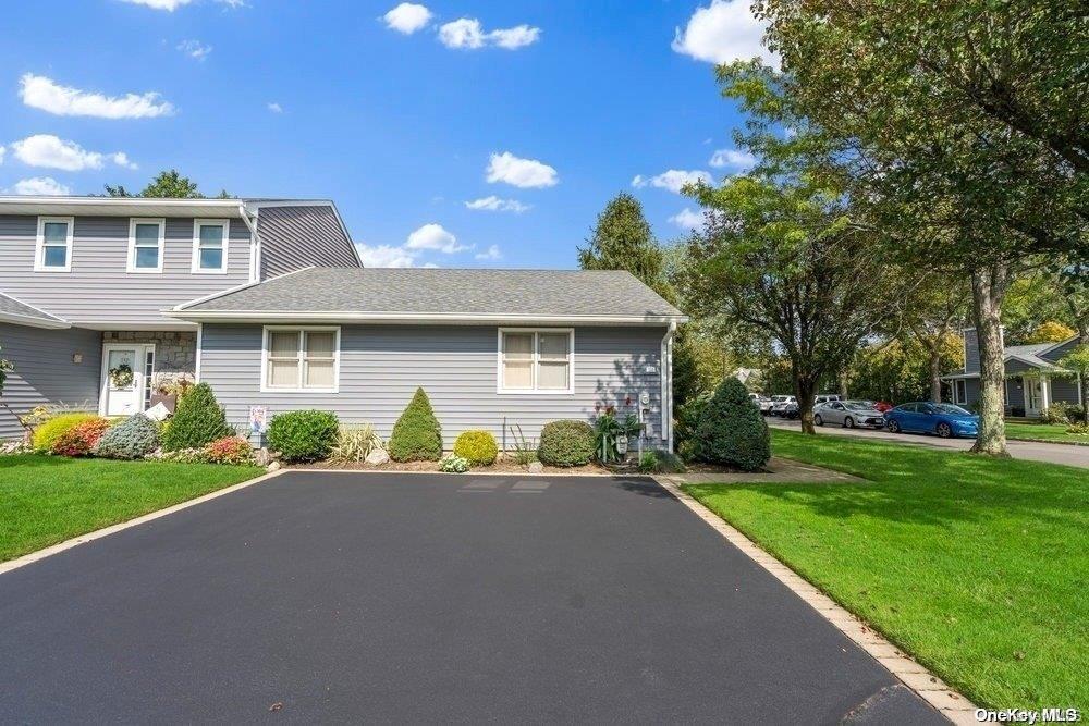 150 Kimberly Court Unit: .