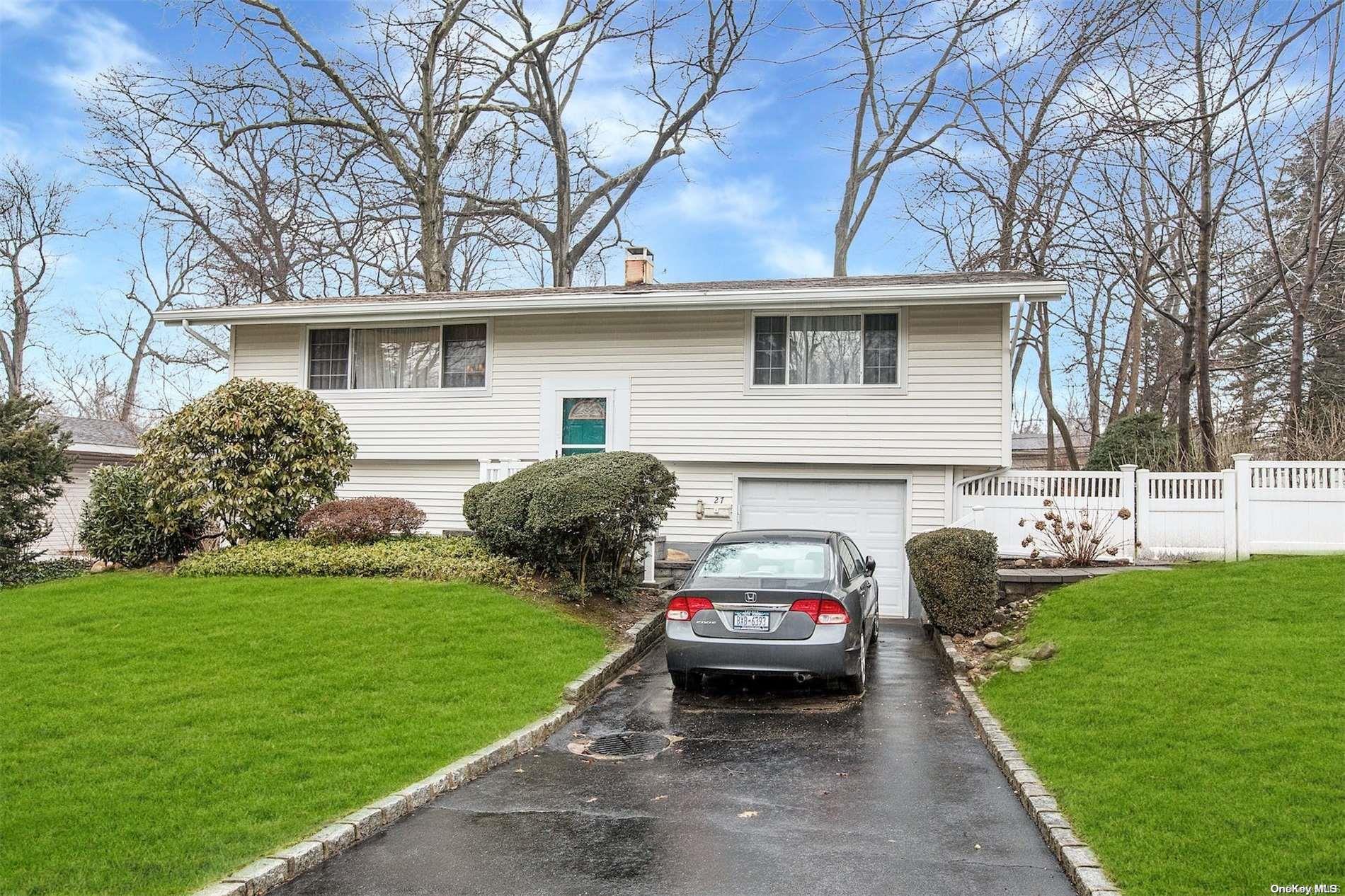 27 Redleaf Lane