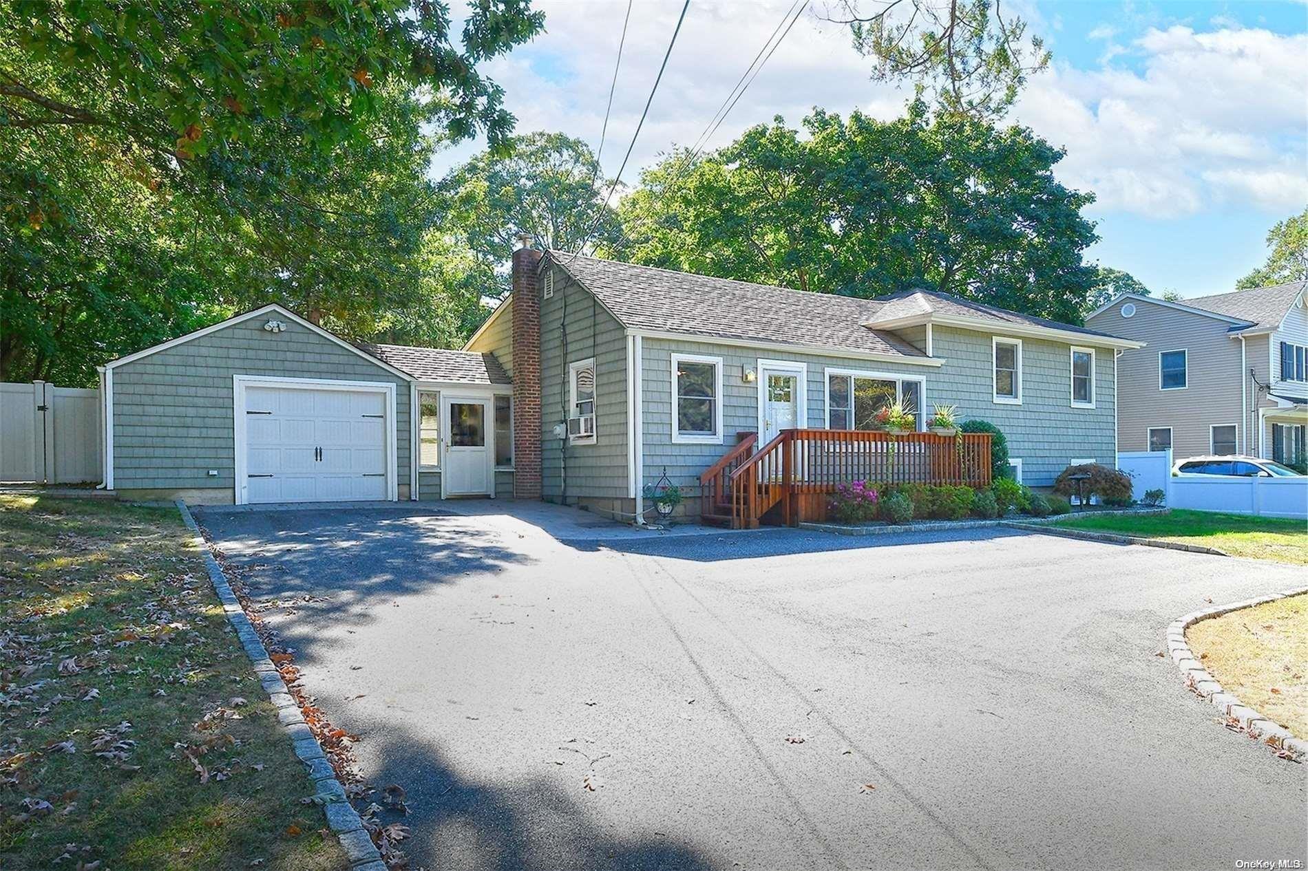 236 Larch Lane