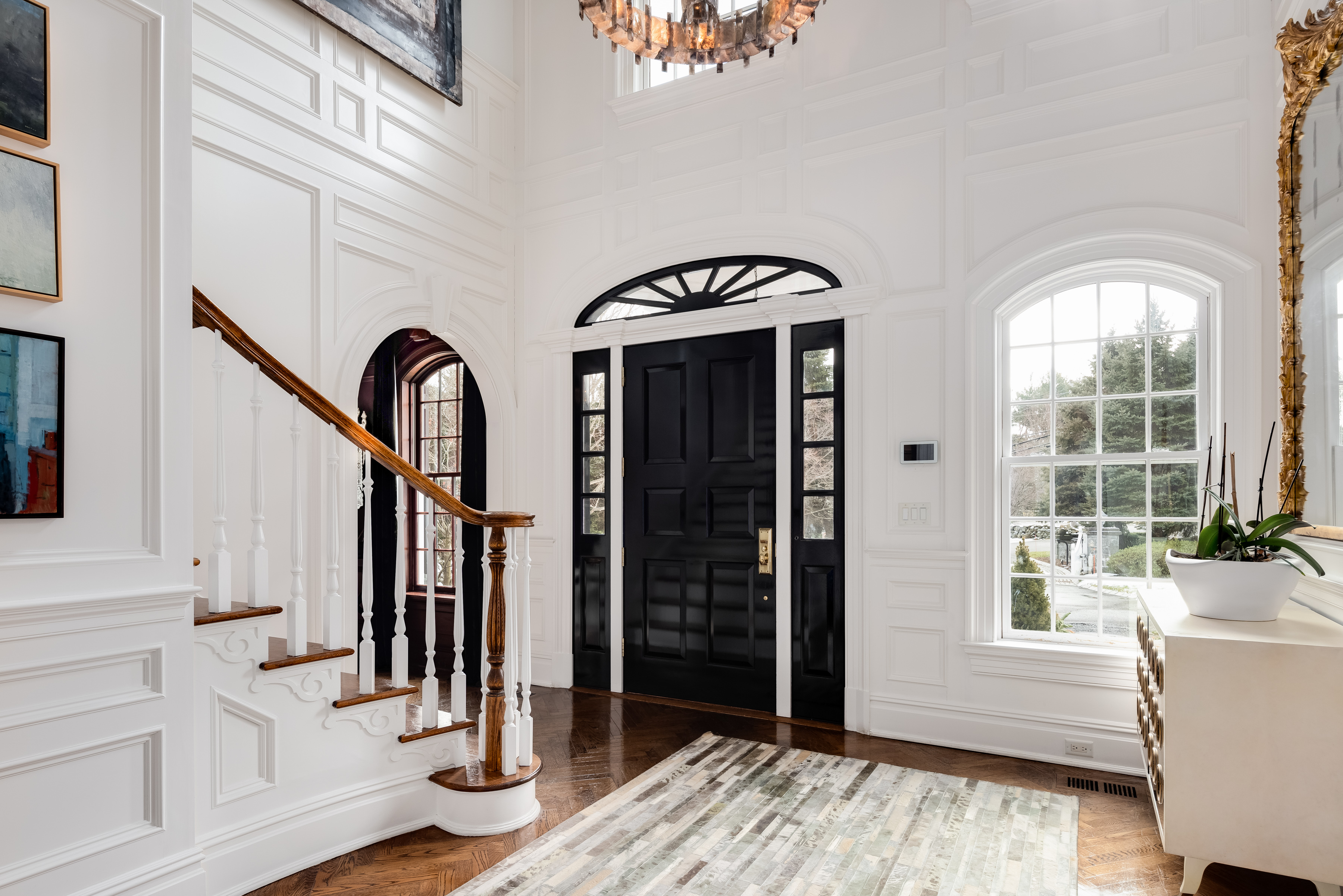 269 Round Hill Road