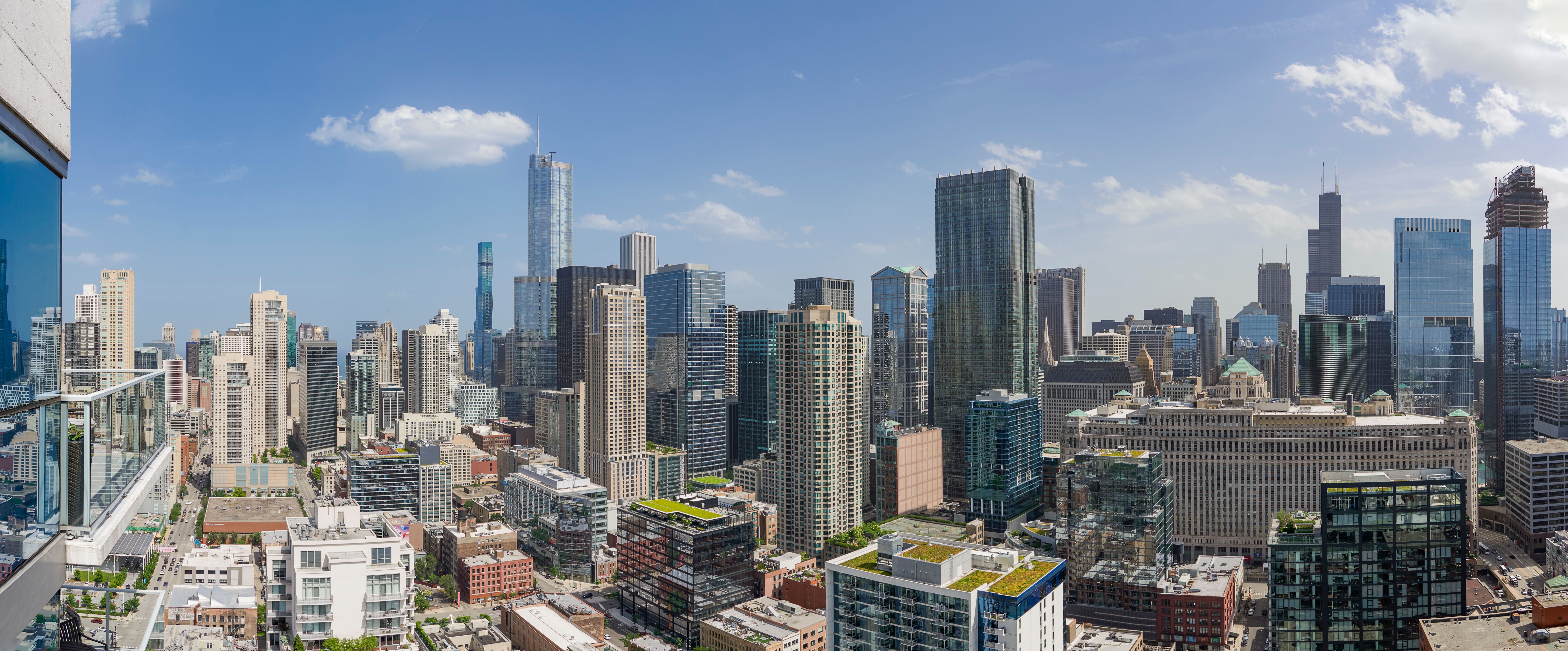 303 W Ohio 4004 